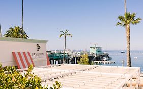 Pavilion Hotel